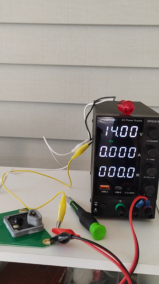How to test an alternator voltage regulator