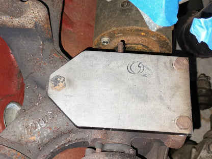 Slant six heat riser block off plate